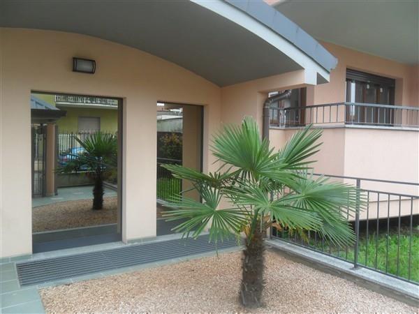 T387 MAGENTA TRILOCALE NUOVO € 187.000