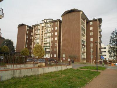 CORBETTA - 4 LOCALI piano alto € 125.000 T464