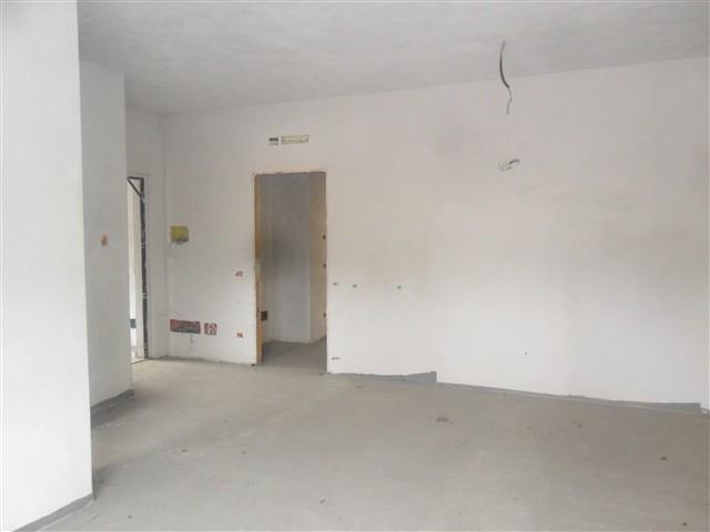 MAGENTA - 4 LOCALI Ristrutturato a nuovo € 210.000 T466