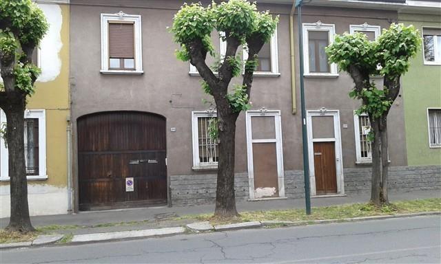 T614 MAGENTA: intero cortile indipendente € 285.000