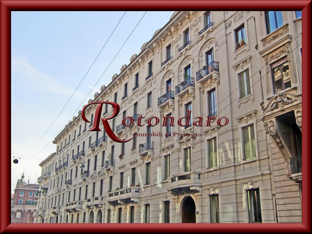 Appartamento in Affitto in Via Mascheroni Milano
